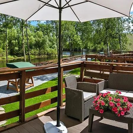 Hotel Dacha Na Desne Kyiv